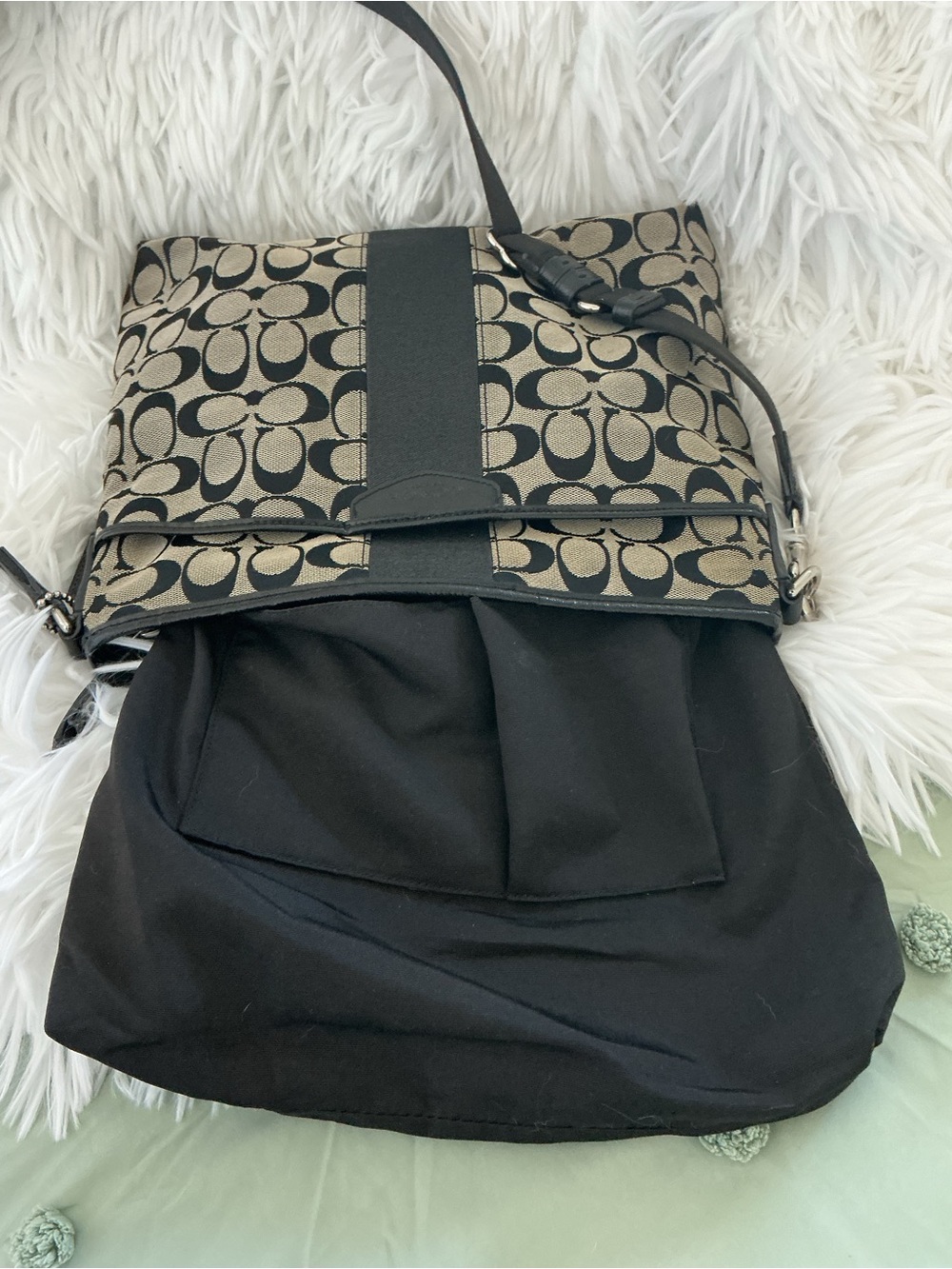 Coach Black/Tan Signature Zip Crossbody with hang tag - Picture 8 of 12